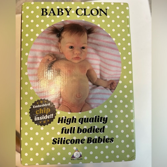 BABYCLON LUXURY SILICONE MICRO NEWBORN CHIP DRINKS/WETS REALISTIC BABY GIRL DOLL - Picture 9 of 16